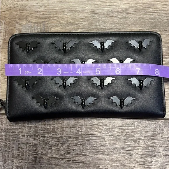 NWT Betsey Johnson Halloween Bats Zip Around Wallet Clutch - Picture 7 of 9
